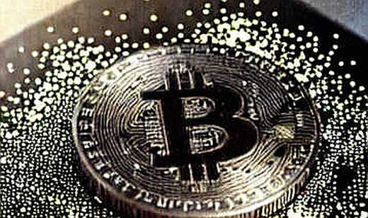 The XRP Paradox: Social Sentiment Plunges, Active Addresses Surge – A Data Disconnect or a Signal to Accumulate?